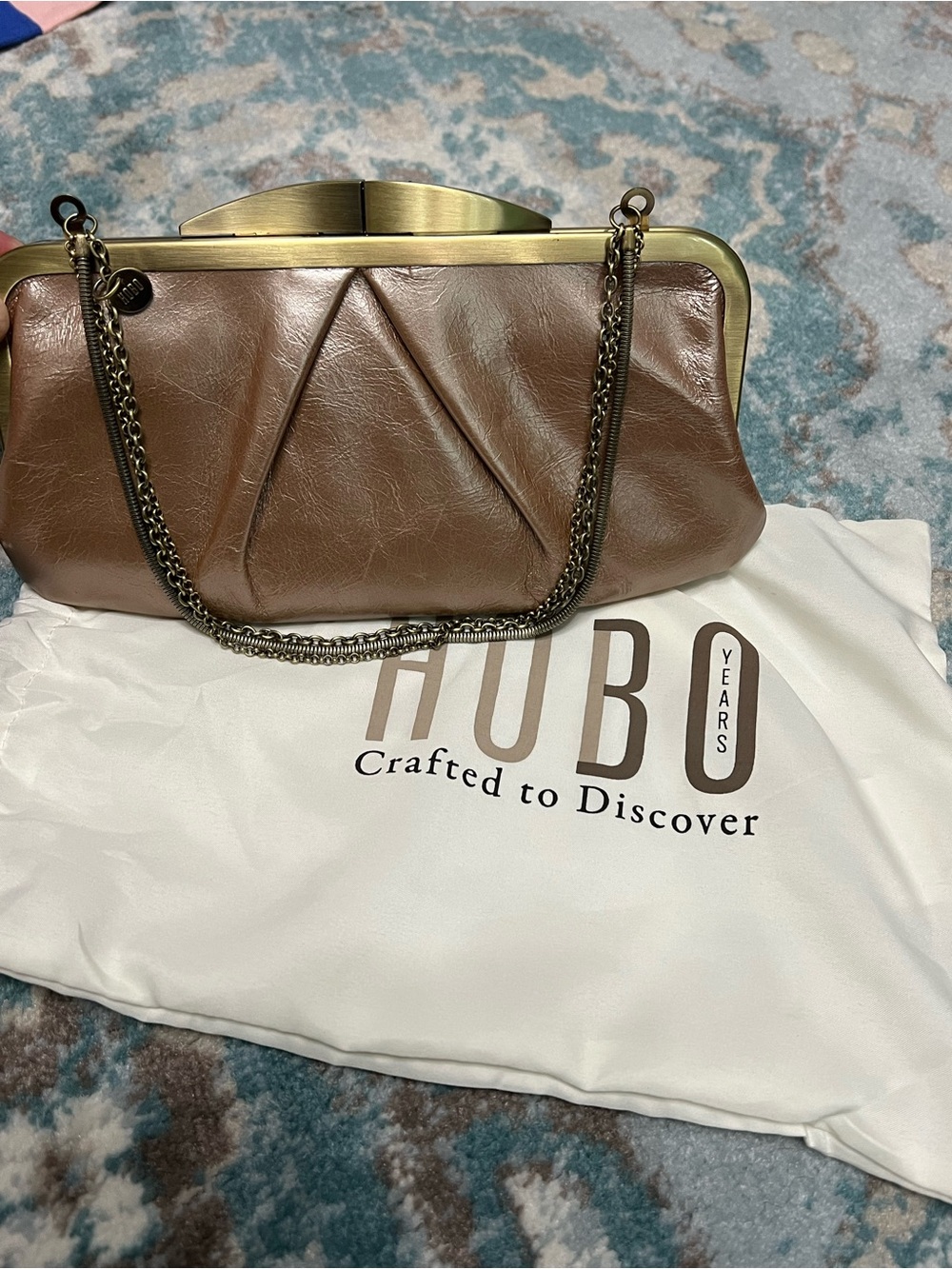 HOBO Bronze Metallic Pleated Frame Clutch with Chain Strap - Picture 3 of 6